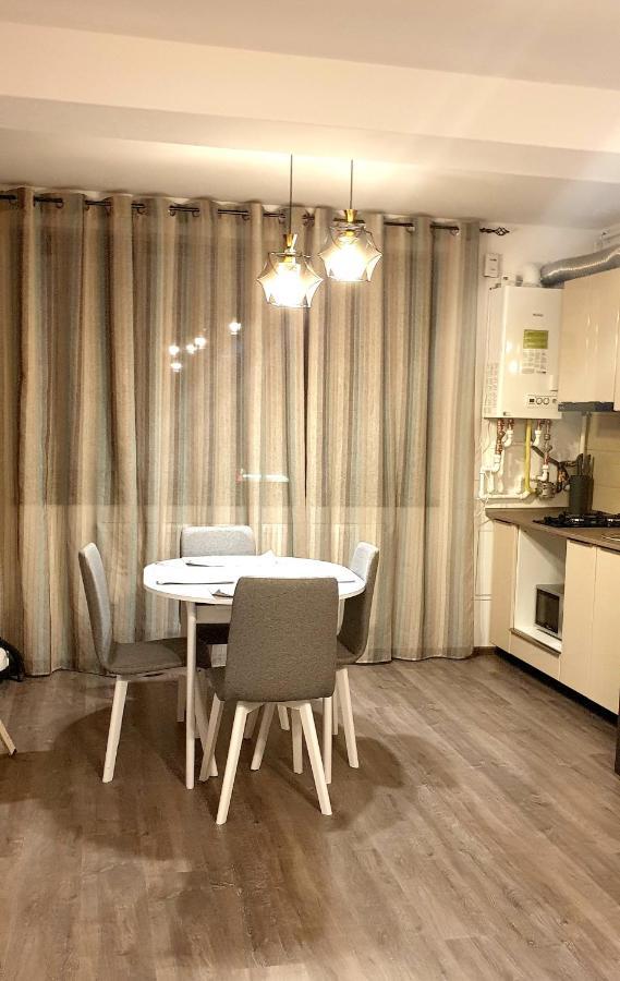 Apartament Max Mamaia Nord Apartment Năvodari Екстериор снимка